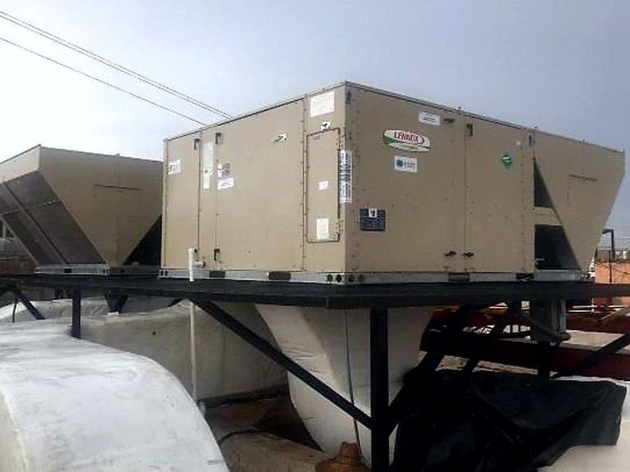 Equipos de flujo de refrigerante variable VRF instalados por Electro Air en la planta Jabil