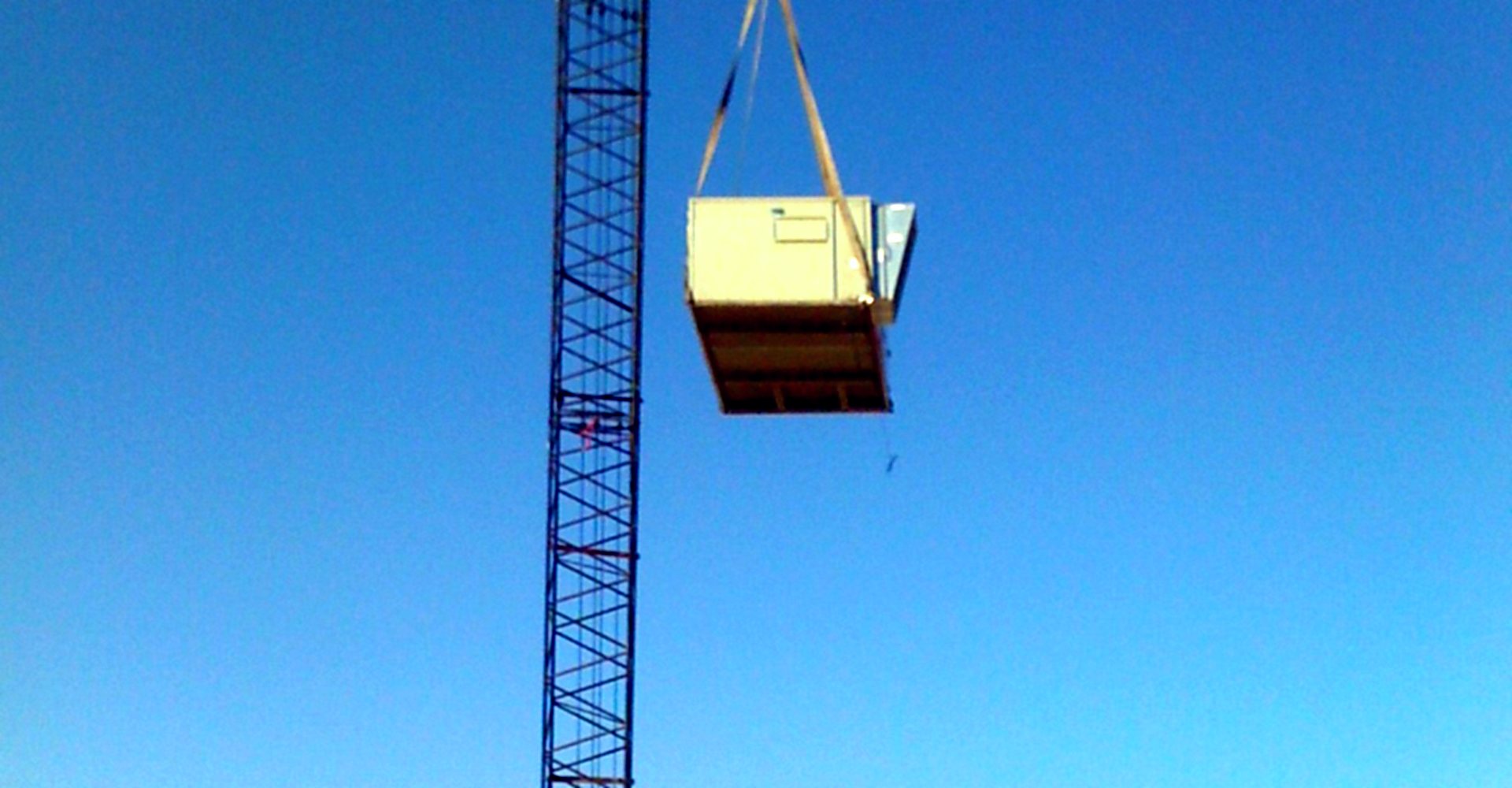 Equipo de Electro Air en obra industrial en Tijuana